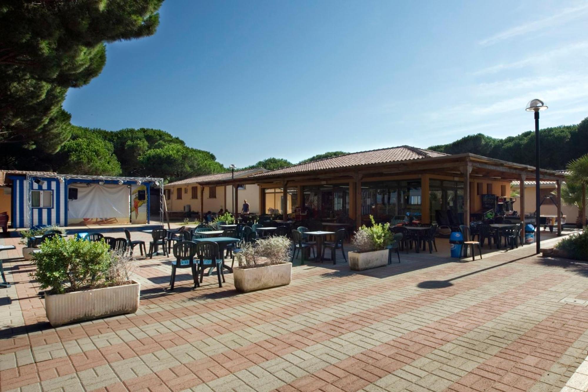 Golfo Di Maremma Village Albinia Buitenkant foto